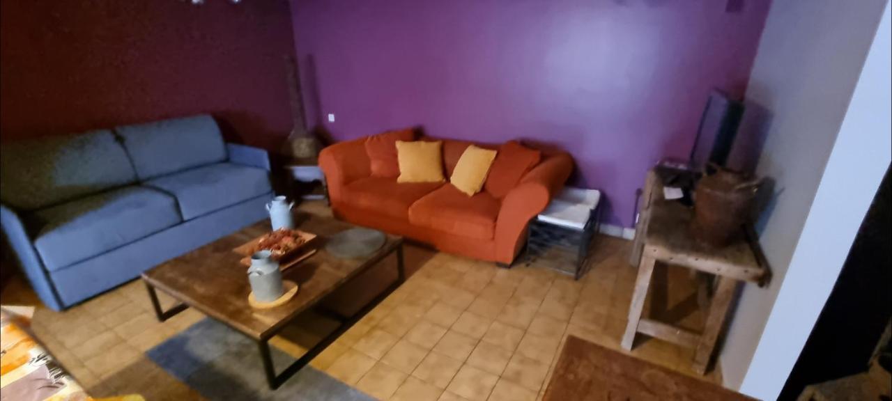 Gites De L'Archange Courtils Kültér fotó