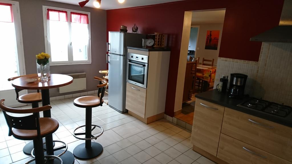 Gites De L'Archange Courtils Kültér fotó